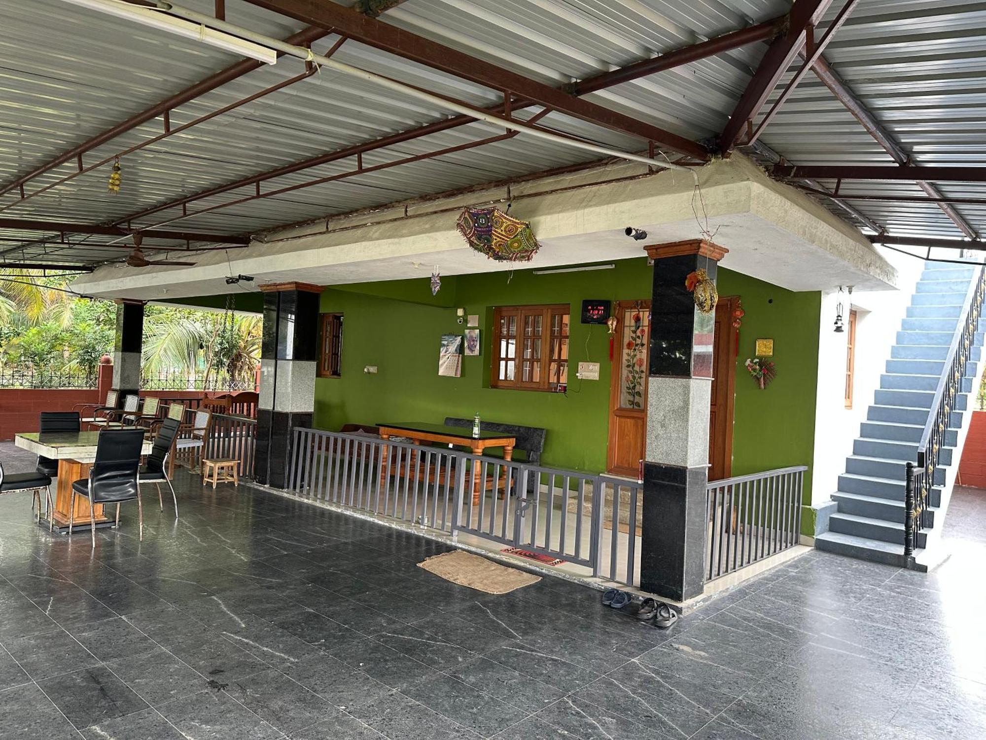 Sakthi Garden Home Stay Erode Exterior photo